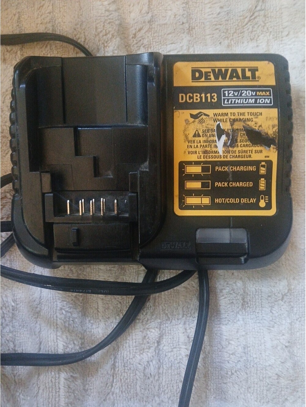 Dewalt DCB113 12-20V MAX Battery Charger